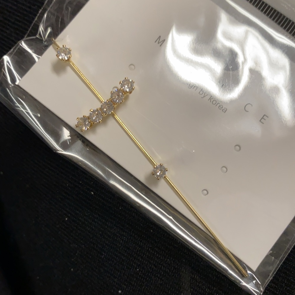 ear crawler cuff - Picture 3 of 4